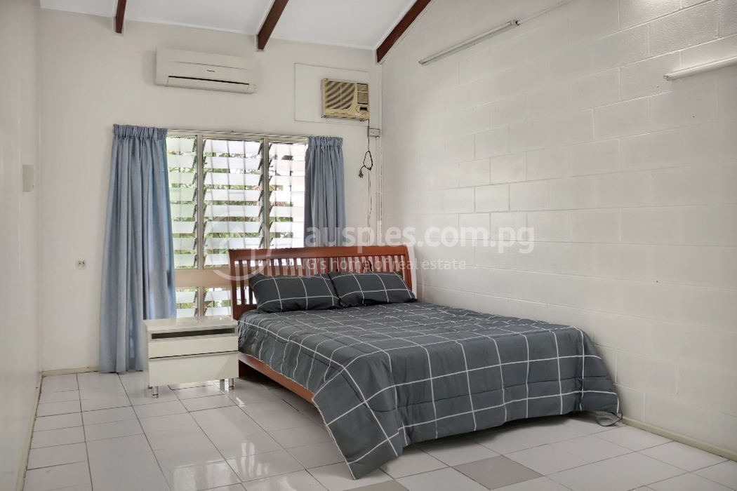 residential Apartment for rent ใน Gordons 5 รหัส 30032 19