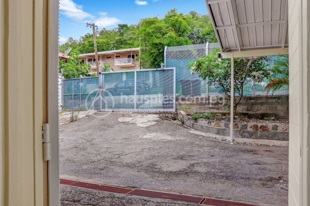 residential Apartment for rent ใน Gordons 5 รหัส 30032 22