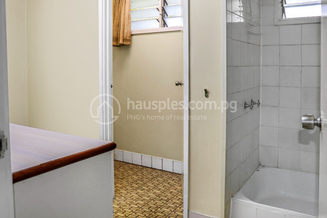 residential DuplexSemi-detached for rent ใน Gordons 5 รหัส 30030 9