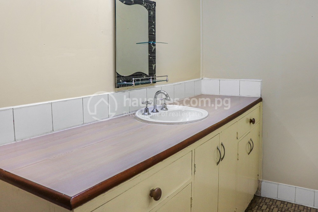 residential DuplexSemi-detached for rent ใน Gordons 5 รหัส 30030 10