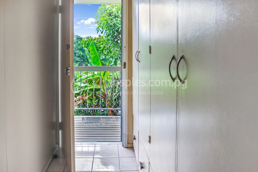 residential DuplexSemi-detached for rent ใน Gordons 5 รหัส 30030 15
