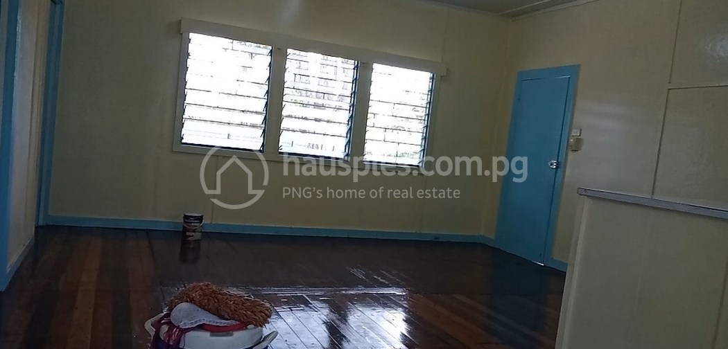 residential DuplexSemi-detached for rent ใน Kalibobo รหัส 30141 2