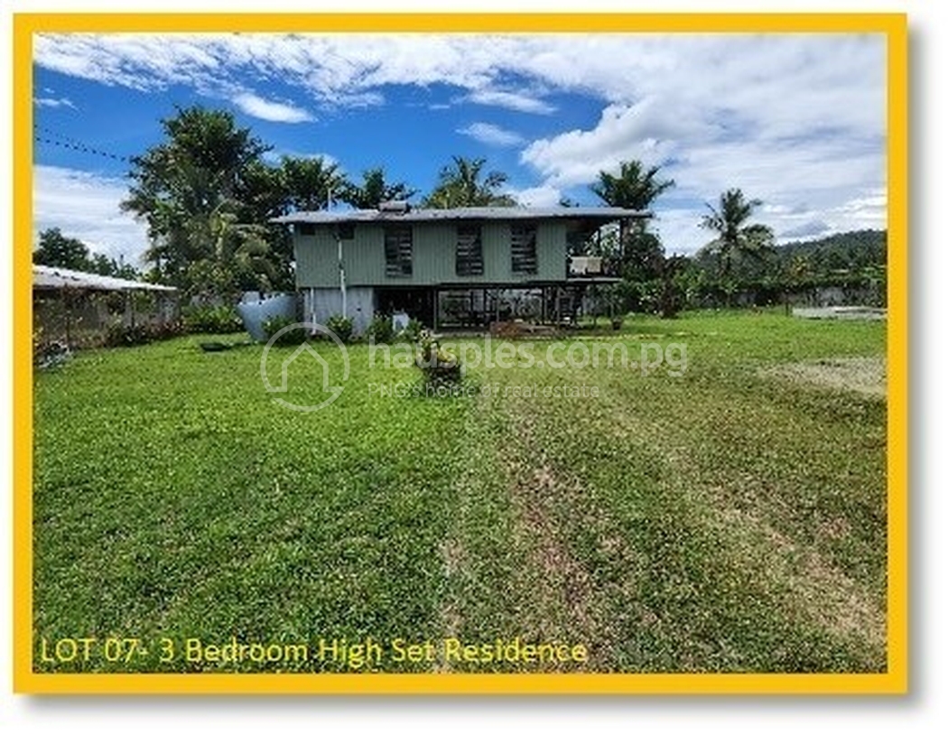 commercial Land for sale ใน Kimbe รหัส 30184 6