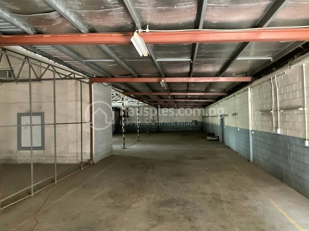commercial Warehouse for sale ใน Konedobu รหัส 30166 2
