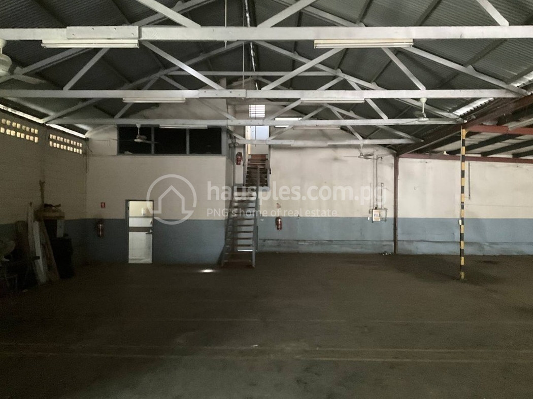 commercial Warehouse for sale ใน Konedobu รหัส 30166 7