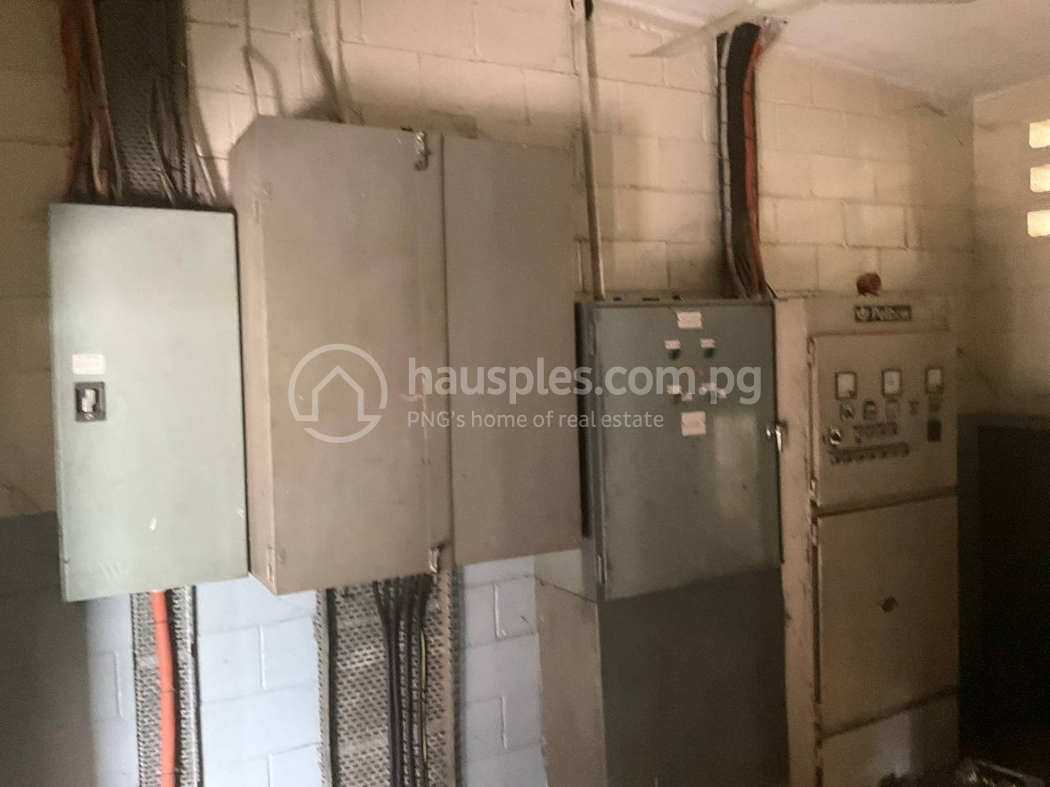 commercial Warehouse for sale ใน Konedobu รหัส 30166 12