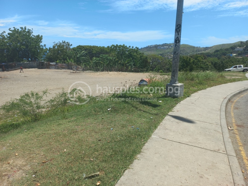 commercial Land for sale ใน 2 Mile รหัส 30240 1