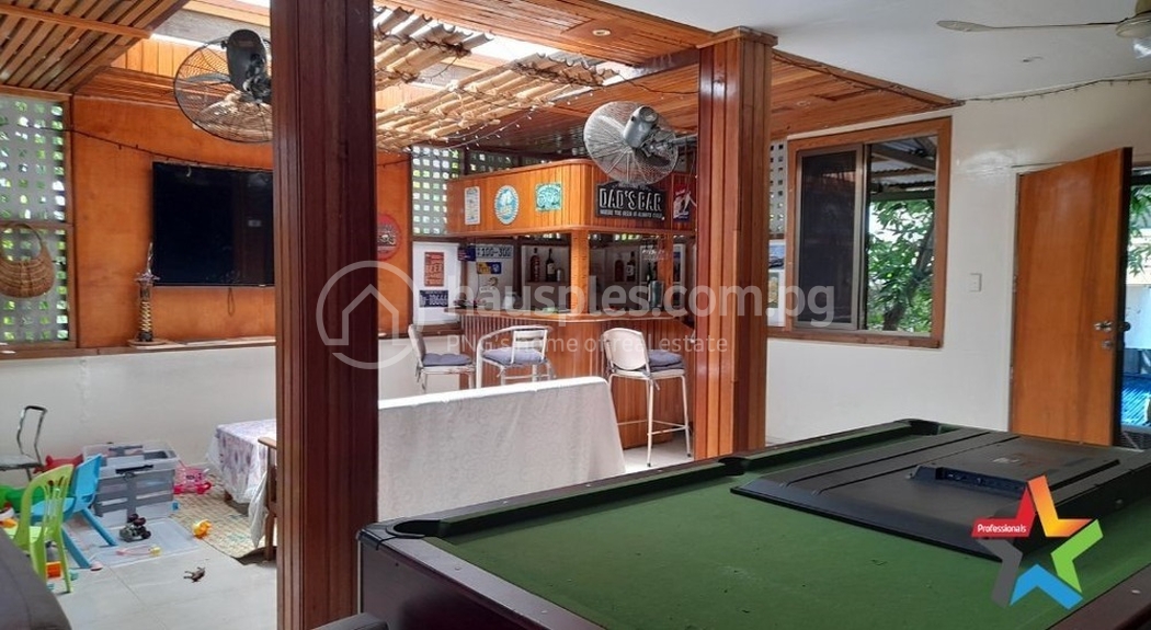 residential BlockOfUnits for sale ใน 8 mile รหัส 30238 8