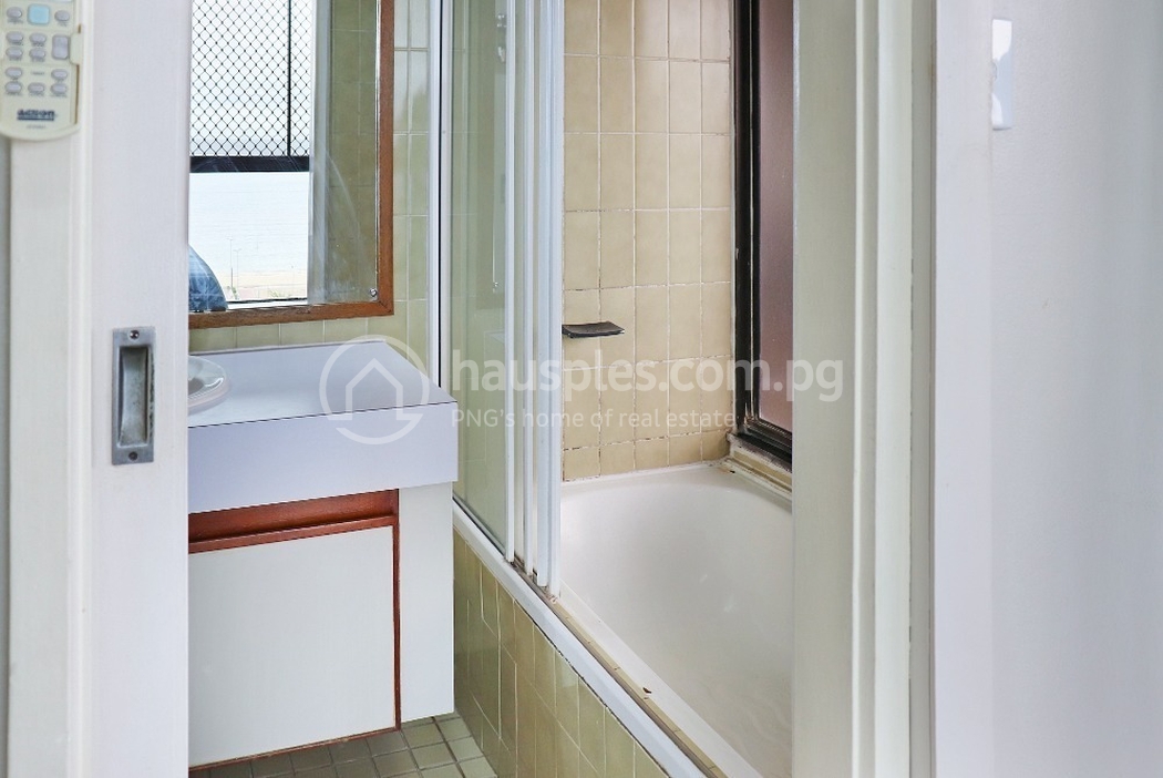 residential Apartment for rent ใน Ela Beach รหัส 30398 15