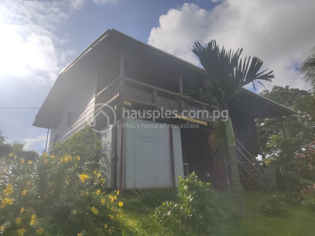 residential House for sale ใน Daru รหัส 30302 1