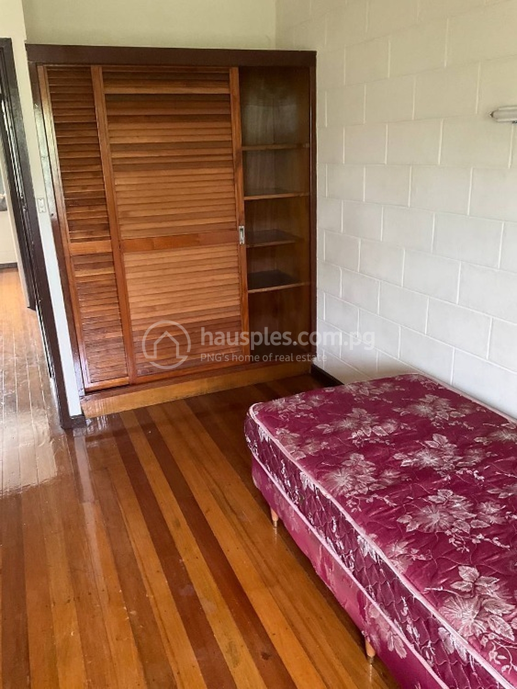 residential BlockOfUnits for rent ใน Boroko รหัส 30431 11