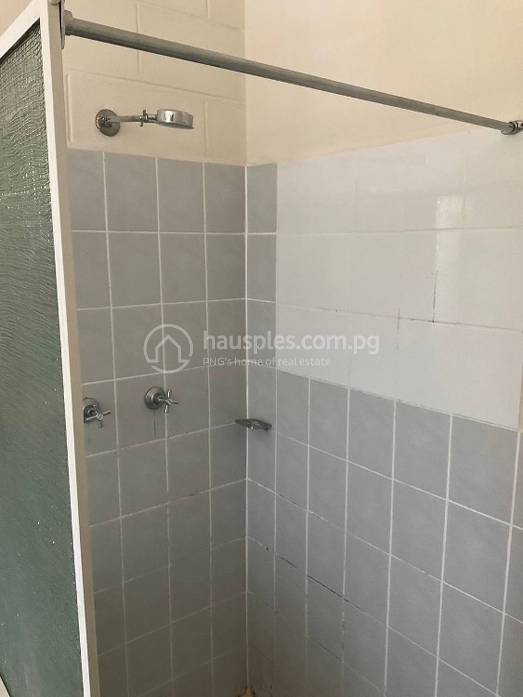 residential BlockOfUnits for rent ใน Boroko รหัส 30431 15