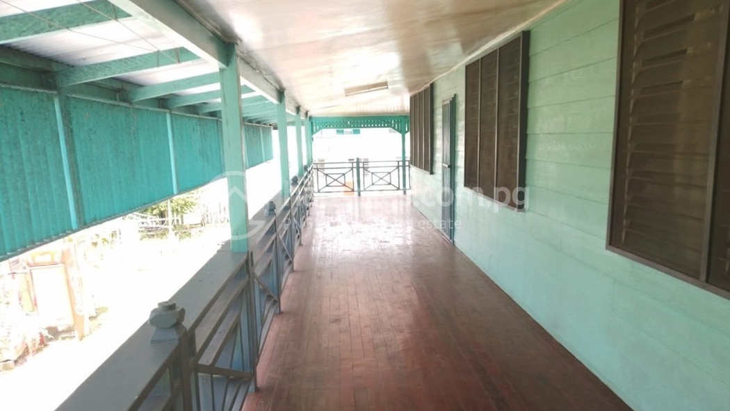 residential BlockOfUnits for sale ใน Kavieng รหัส 30535 6