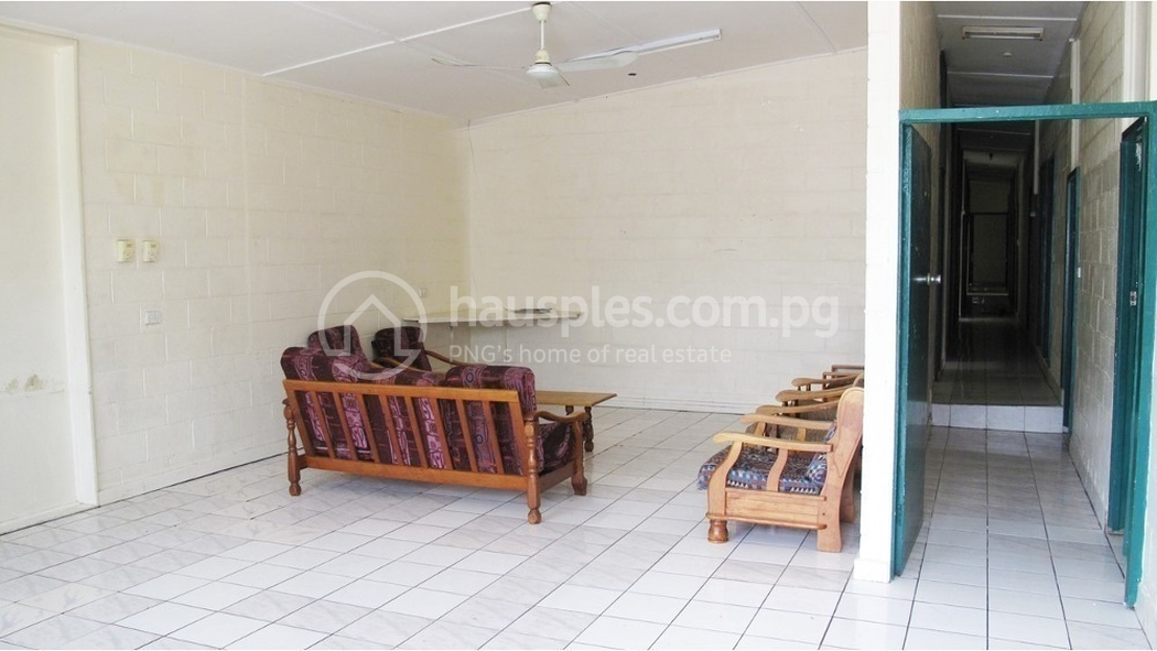 residential BlockOfUnits for sale ใน Boroko East รหัส 30598 9