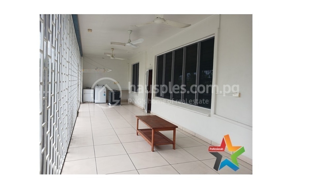 residential Townhouse for rent ใน Other รหัส 30586 9