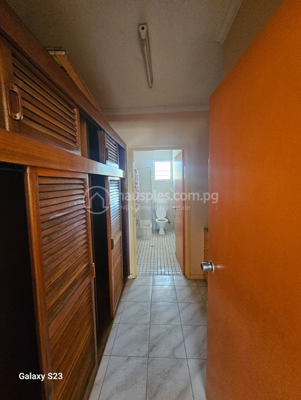 residential Townhouse for rent ใน Boroko รหัส 30604 8