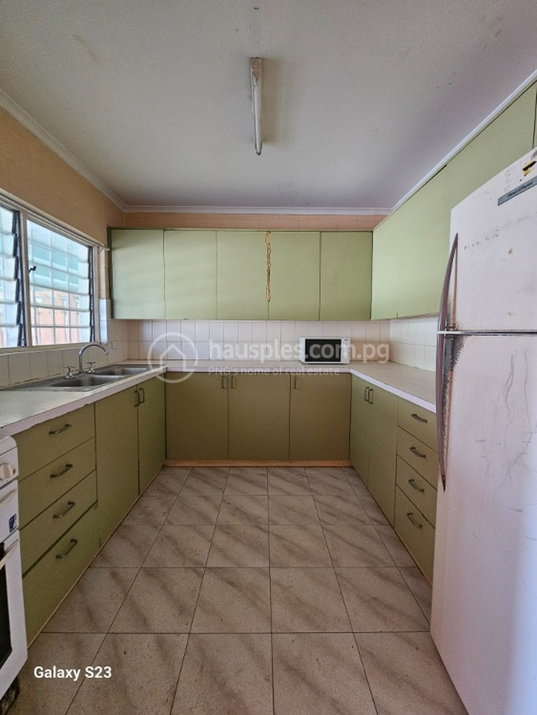 residential Townhouse for rent ใน Boroko รหัส 30604 20