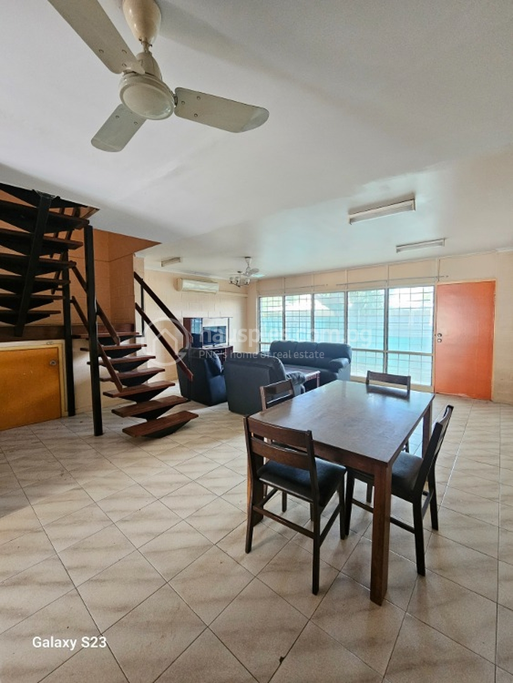 residential Townhouse for rent ใน Boroko รหัส 30604 22