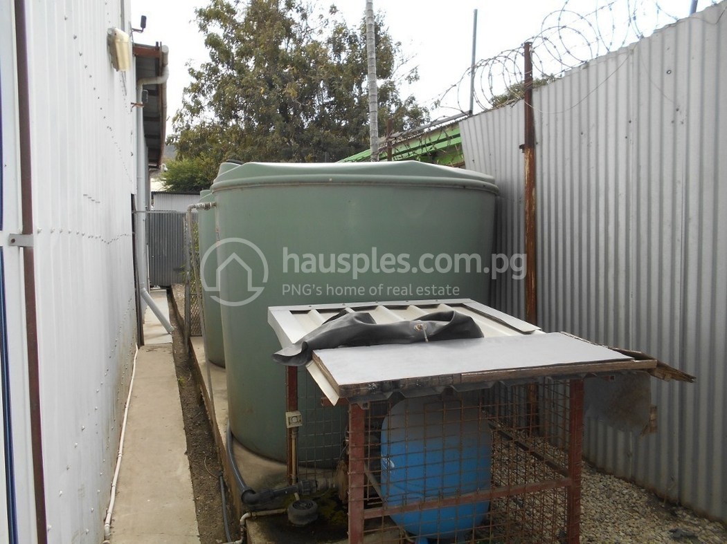 commercial Industrial/Manufacturing for sale ใน Konedobu รหัส 30605 10