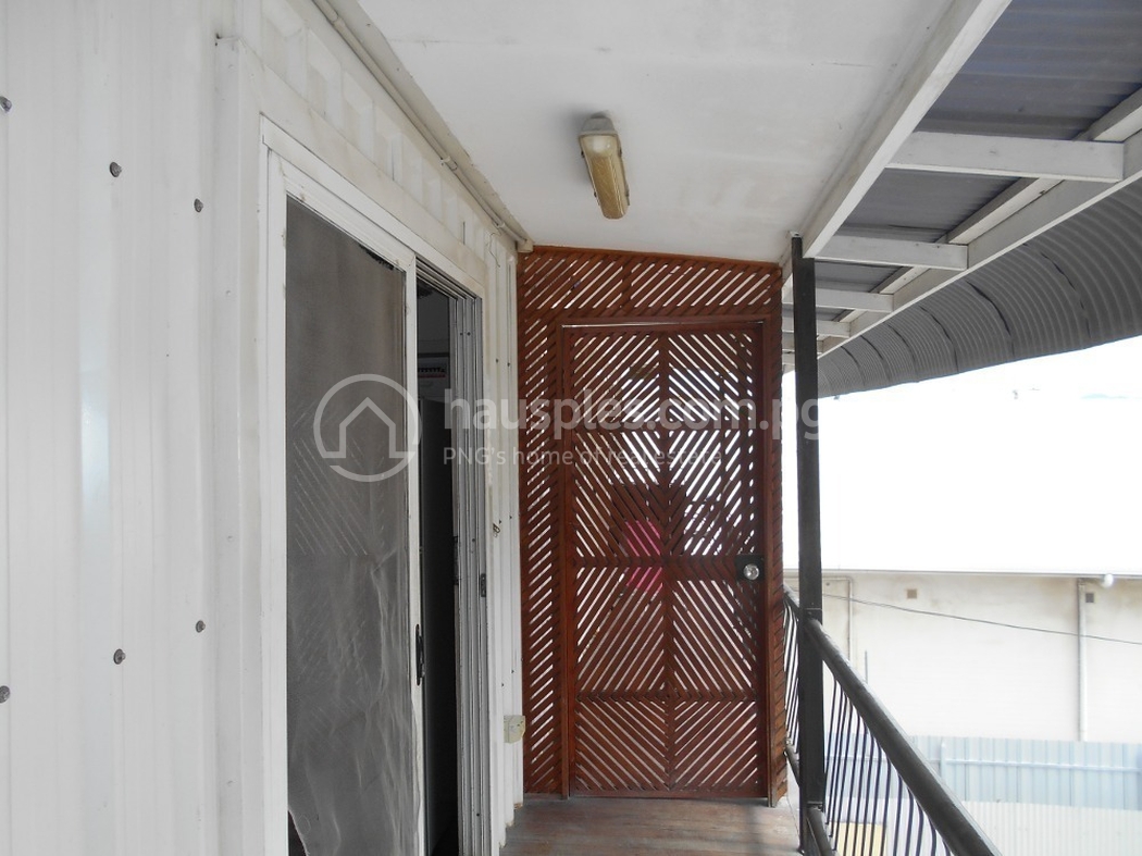 commercial Industrial/Manufacturing for sale ใน Konedobu รหัส 30605 21