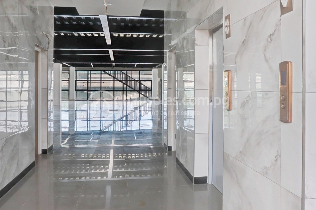commercial Offices for rent ใน Gordons รหัส 30642 5