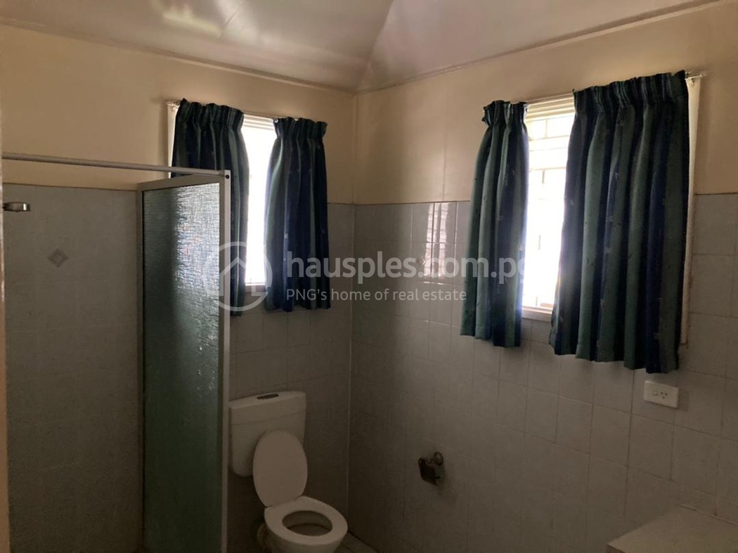 residential Townhouse for rent ใน Lae รหัส 30687 11