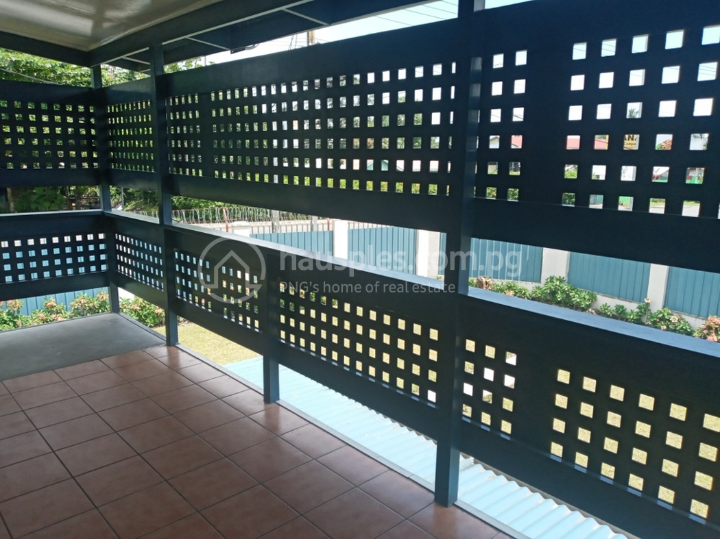 residential DuplexSemi-detached for rent ใน Lae รหัส 30722 12