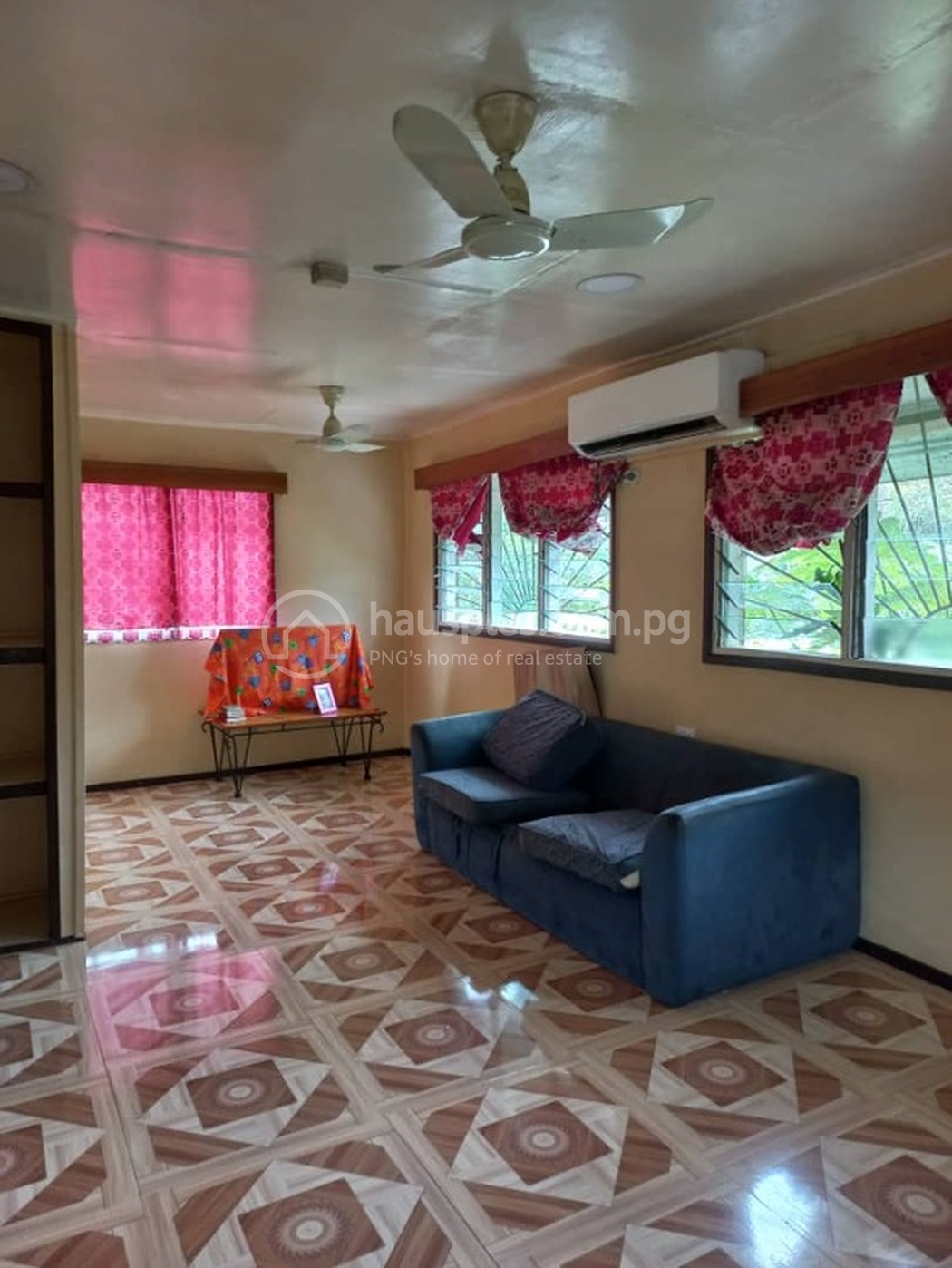 residential BlockOfUnits for rent ใน Lae รหัส 30724 7