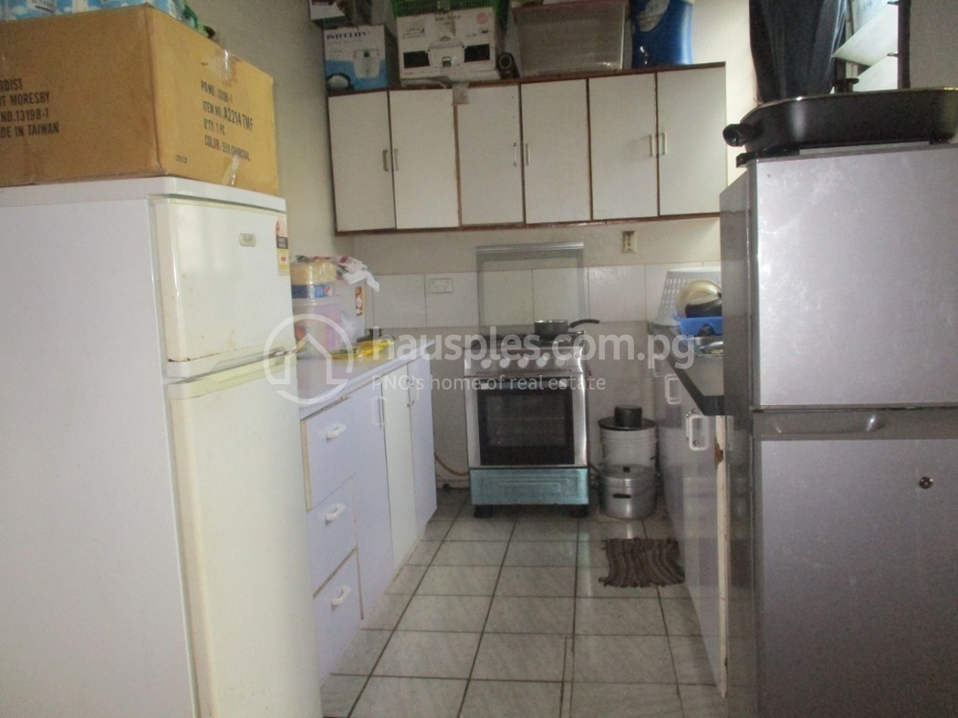 residential BlockOfUnits for rent ใน Gordons รหัส 30777 13