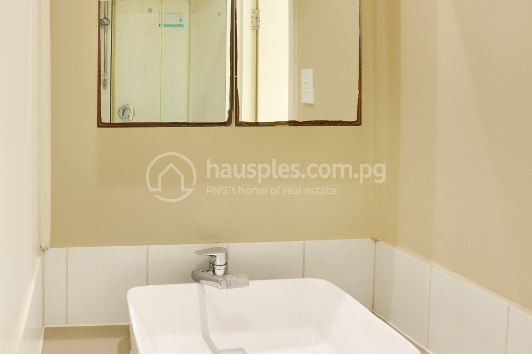 residential Apartment for rent ใน Boroko รหัส 30797 11