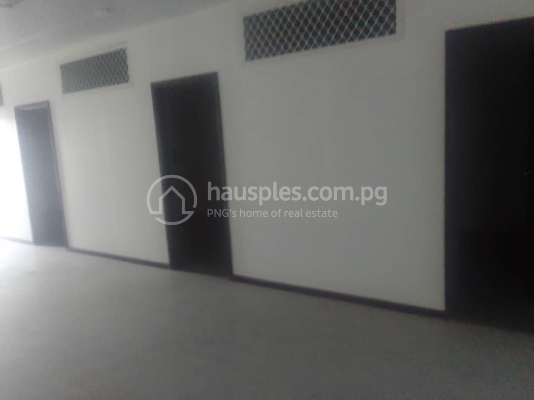 commercial Offices for sale ใน 8 mile รหัส 30762 5