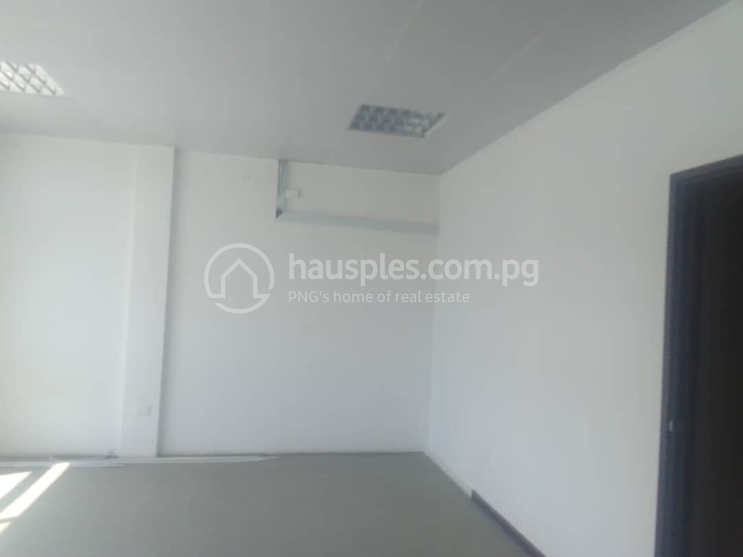 commercial Offices for sale ใน 8 mile รหัส 30762 8