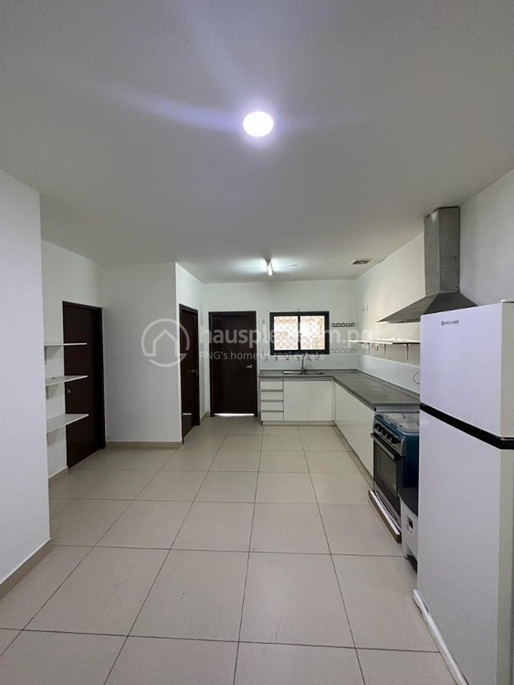 residential House for sale ใน 7 mile รหัส 30874 4