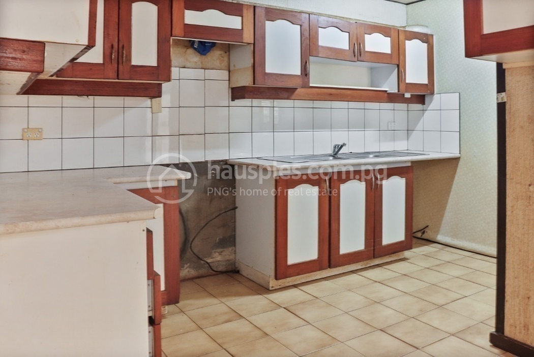 residential DuplexSemi-detached for sale ใน Hohola รหัส 30913 5