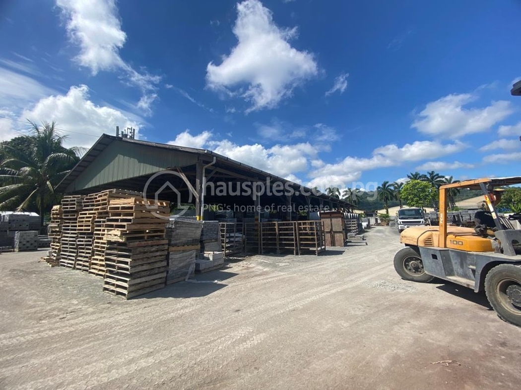 commercial Warehouse for sale & rent ใน Lae รหัส 30952 15