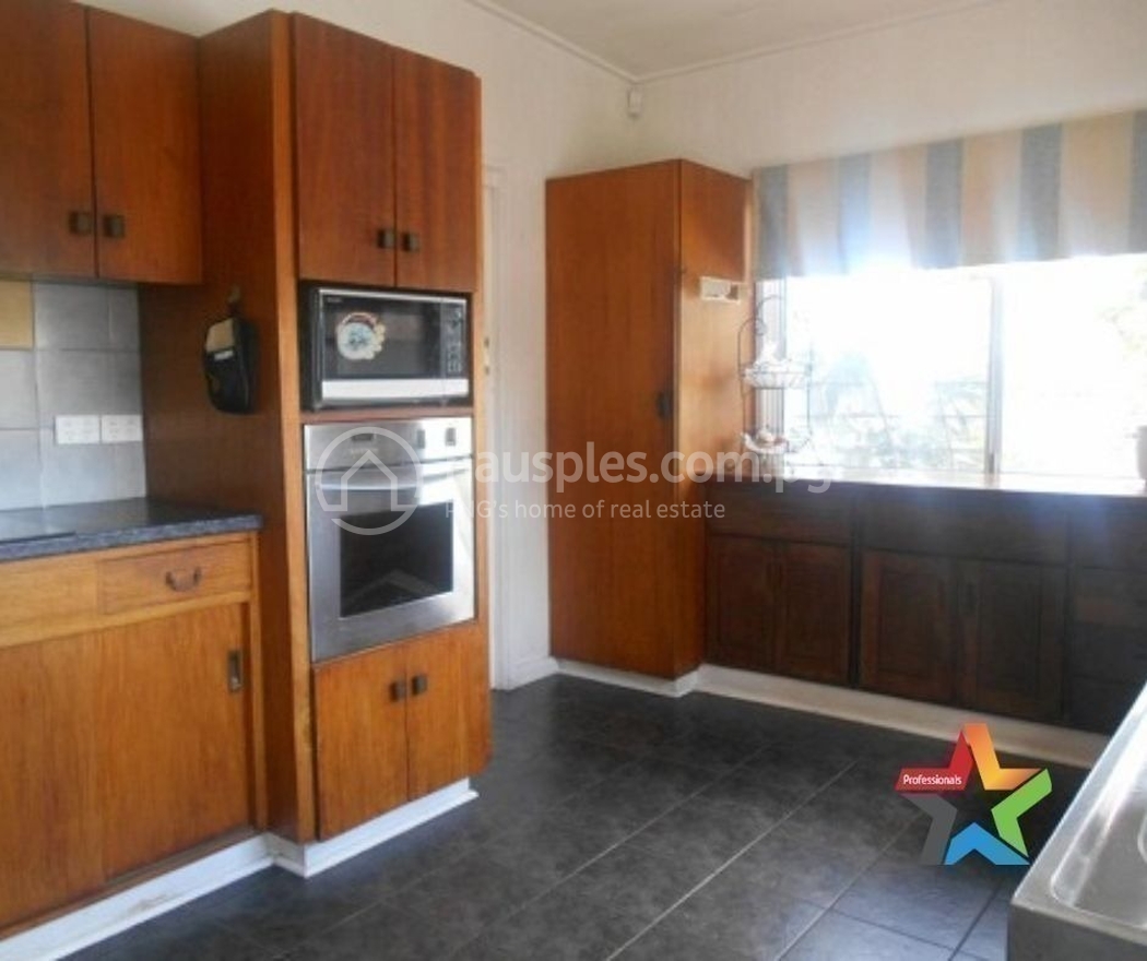 residential House for sale ใน Touaguba Hill รหัส 30943 10