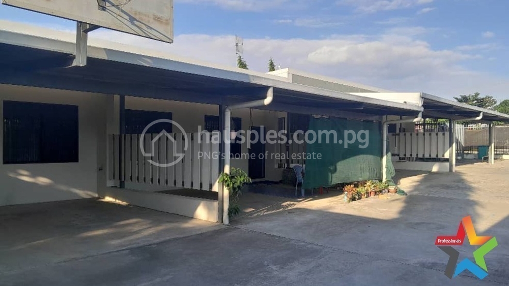 residential BlockOfUnits for sale ใน 8 mile รหัส 31007 1