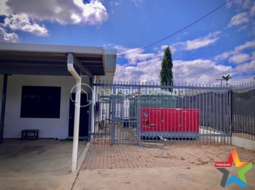 residential BlockOfUnits for sale ใน 8 mile รหัส 31007 11