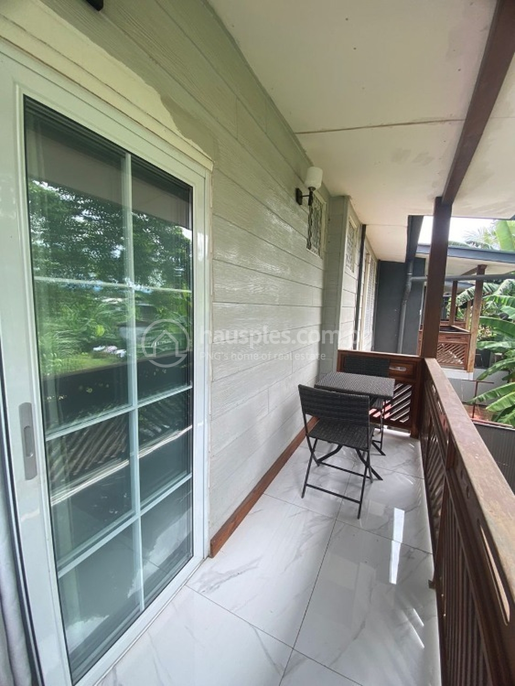 residential BlockOfUnits for sale ใน Lae รหัส 31051 9