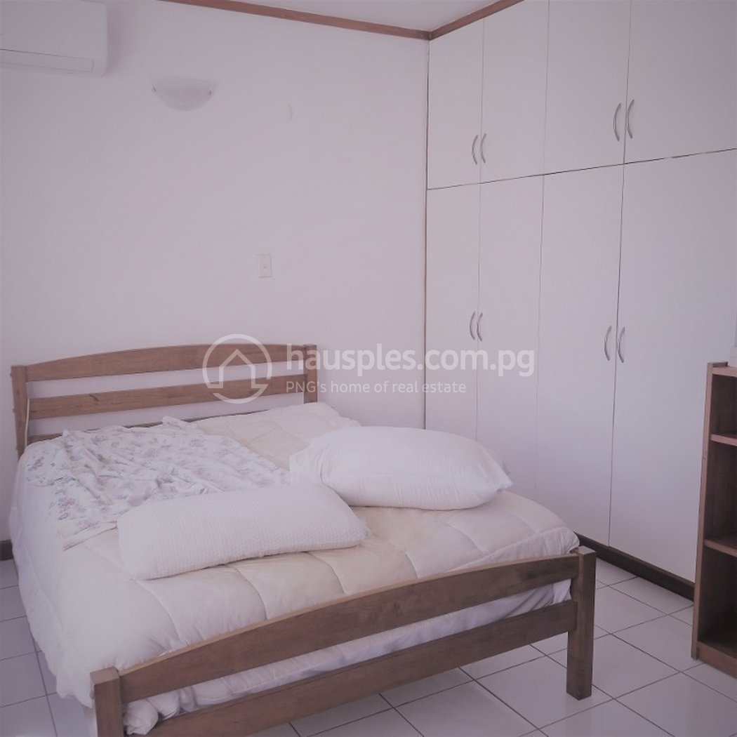 residential Townhouse for sale ใน Town รหัส 31088 7