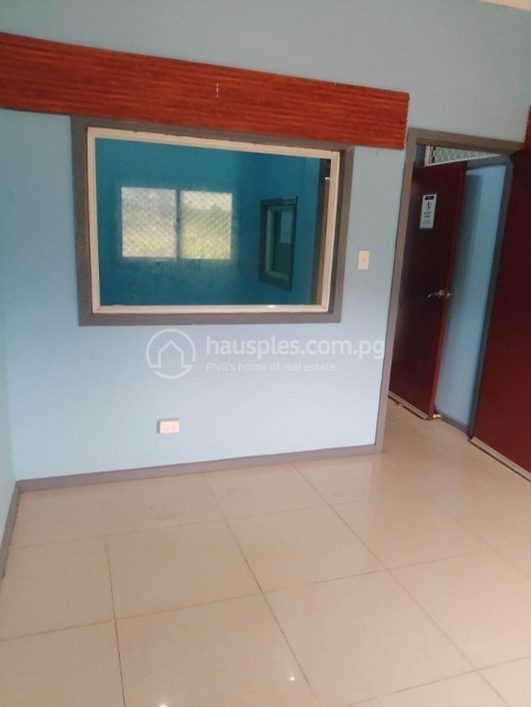 commercial Offices for sale ใน Hohola รหัส 31095 5