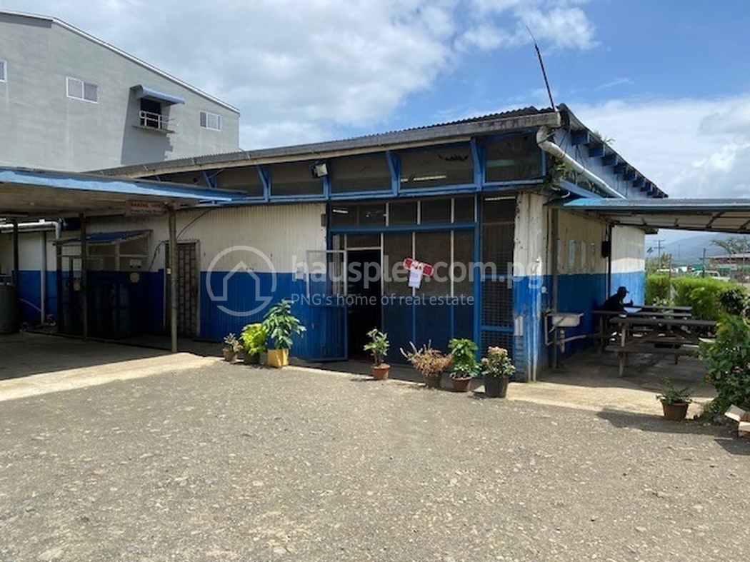 commercial Retail for rent ใน Alotau รหัส 31131 2