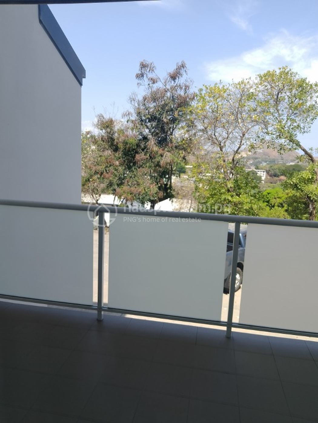 residential Townhouse for rent ใน Koki รหัส 31133 8