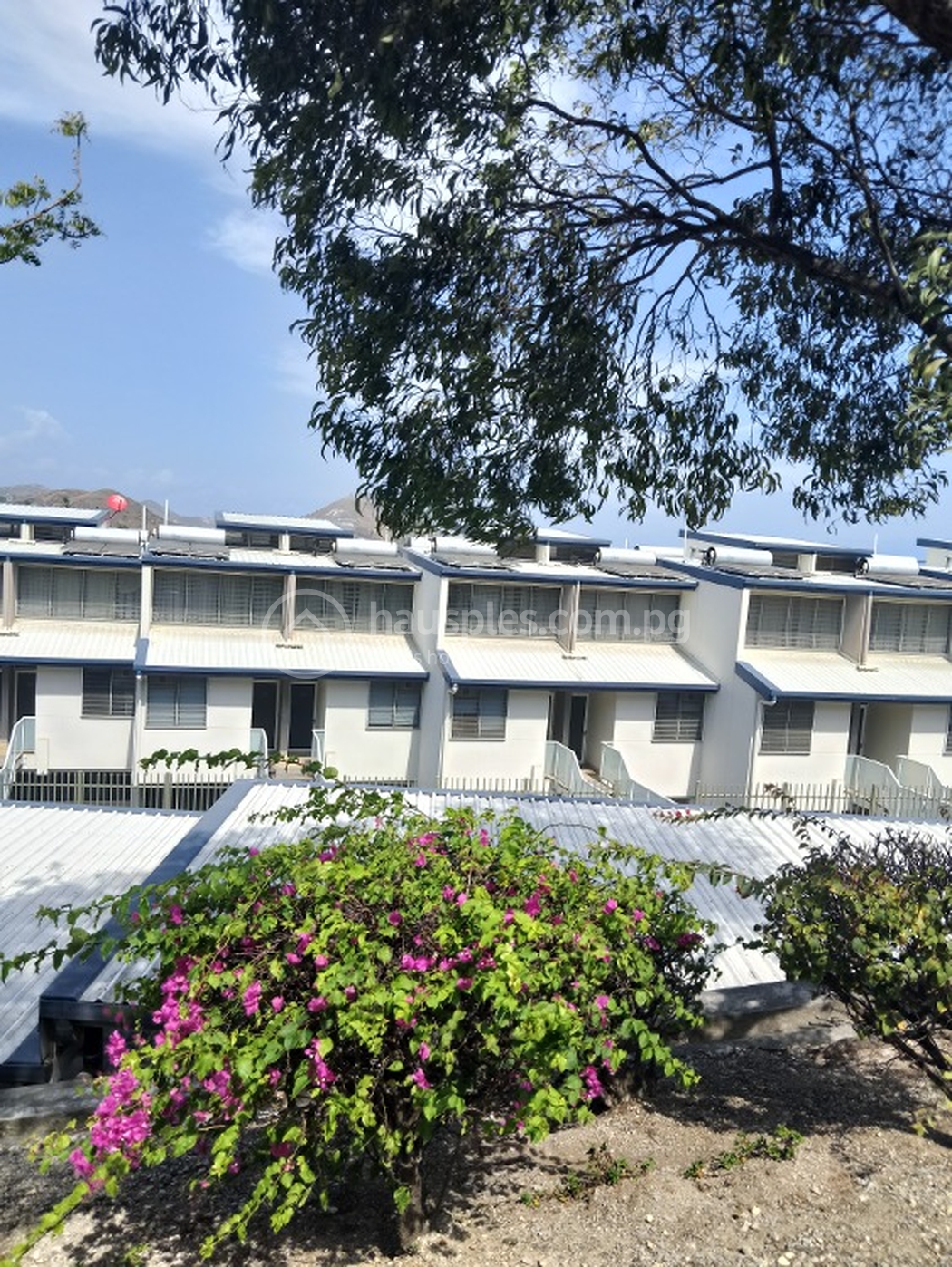 residential Townhouse for rent ใน Koki รหัส 31133 1