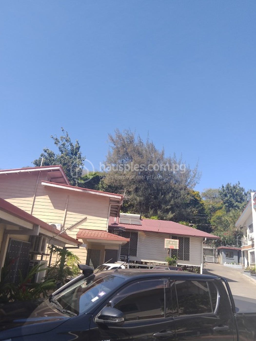 residential Apartment for rent ใน Boroko รหัส 31152 4