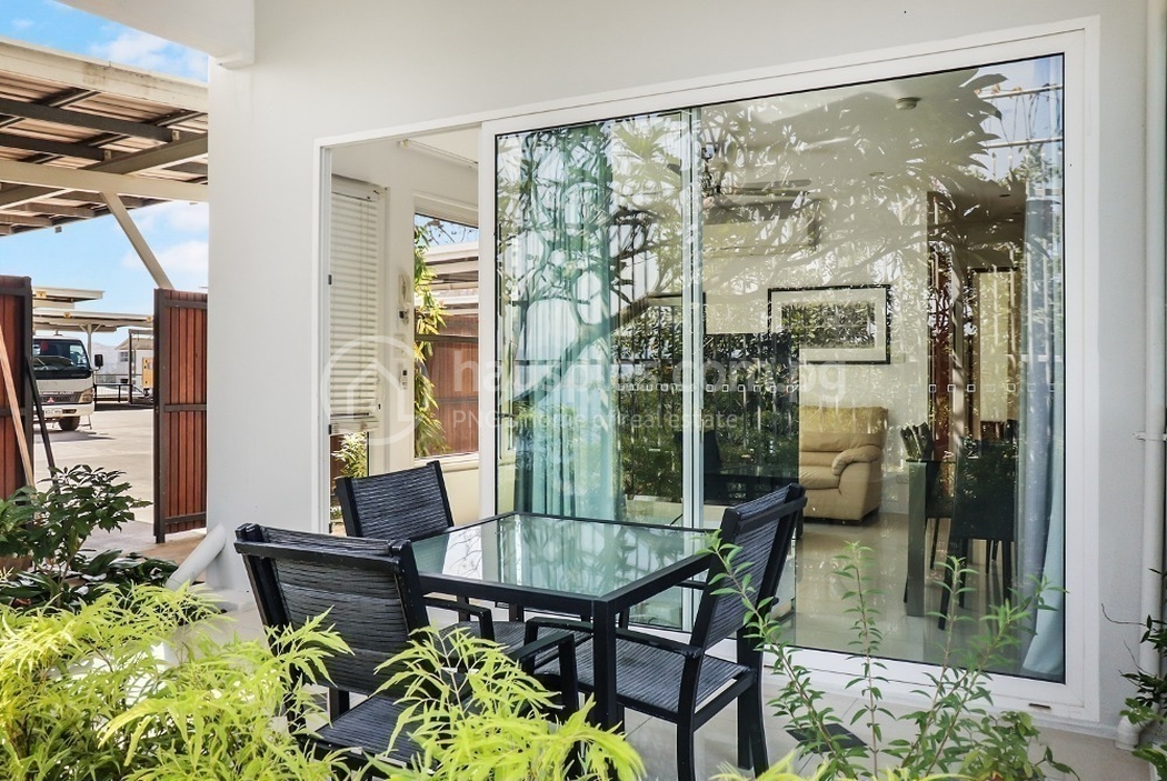 residential Apartment for rent ใน Paga Hill รหัส 31116 7