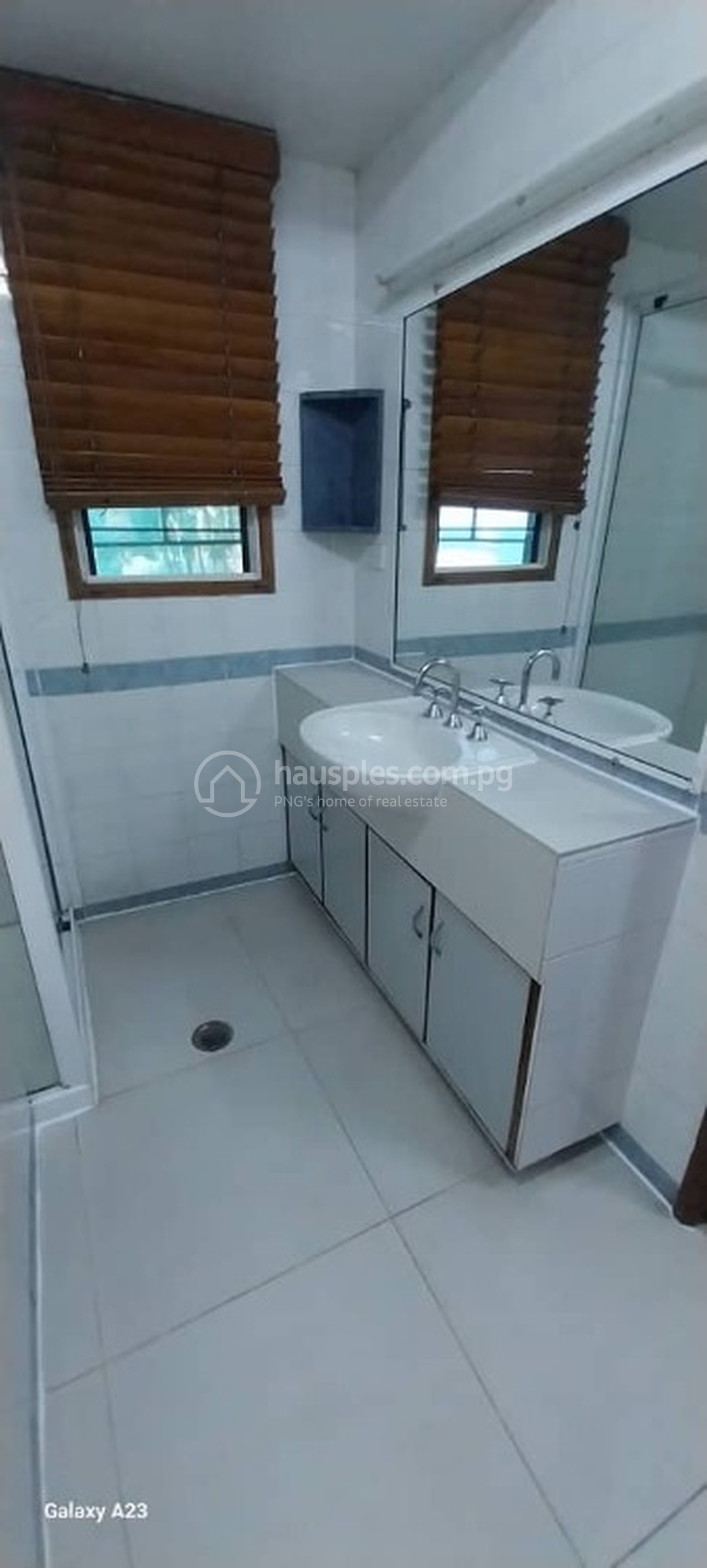 residential BlockOfUnits for rent ใน Town รหัส 31170 18