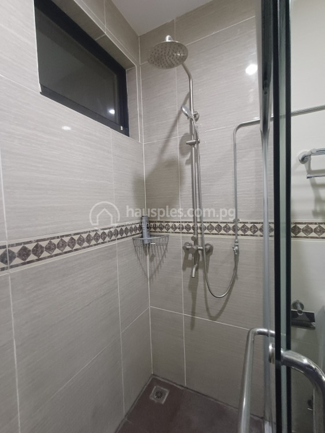 residential BlockOfUnits for rent ใน Town รหัส 31198 21