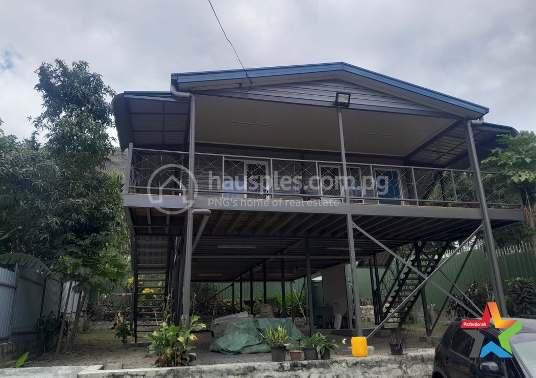 residential House for rent dans Tokarara ID 31184 1