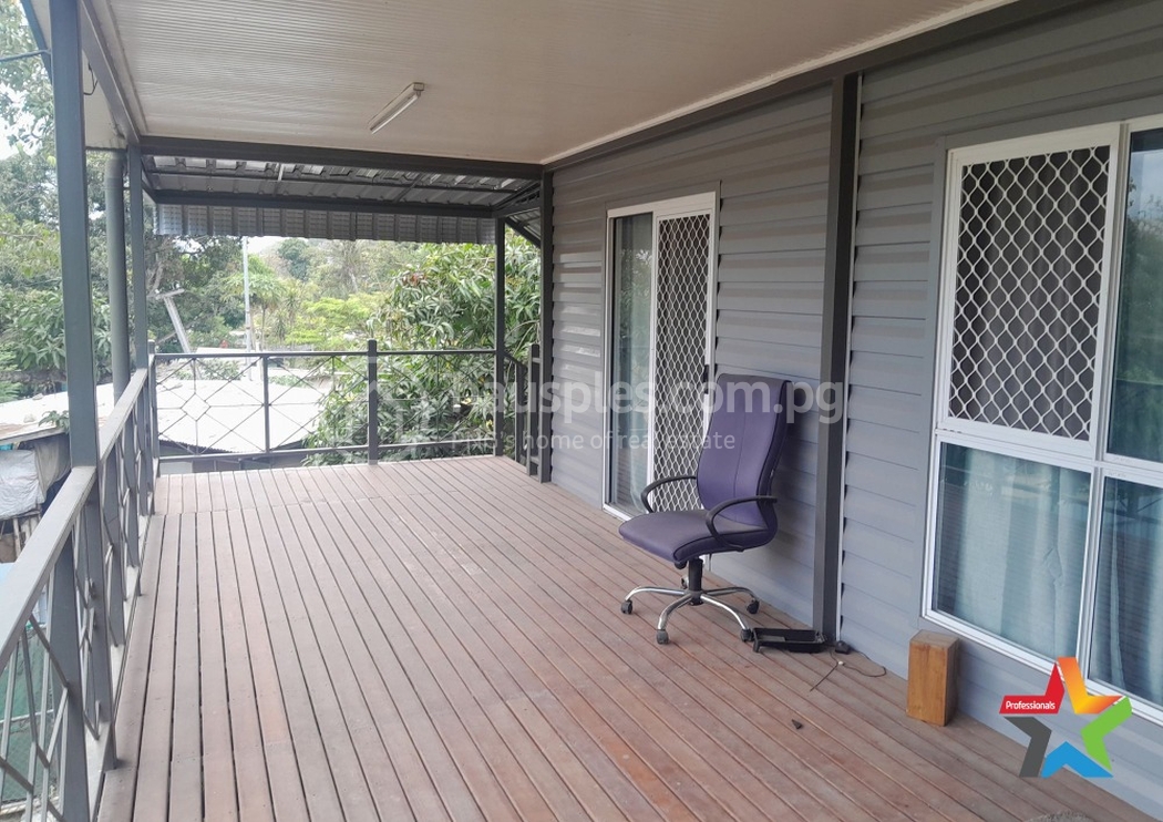 residential House for rent dans Tokarara ID 31184 2